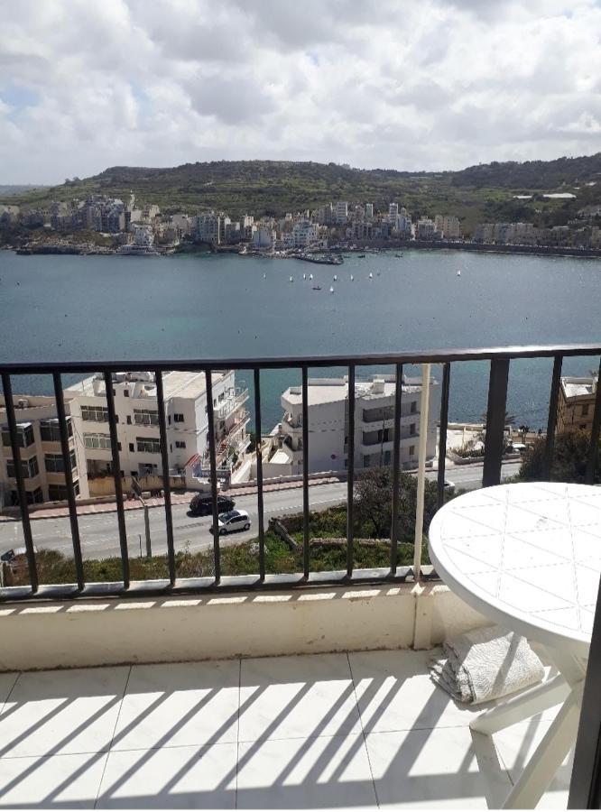 Private Room In Wonderful Sea View Apartment St. Paul's Bay Exterior photo